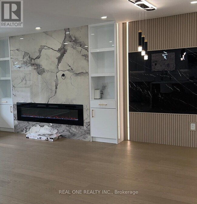 3366 Strabane Dr in Mississauga, ON - Building Photo - Building Photo