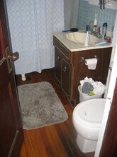 94 Beechcroft St, Unit A in Boston, MA - Building Photo - Building Photo