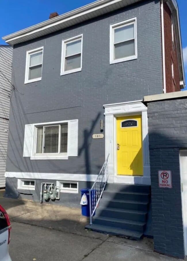 181 Pius St