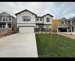 8211 Kittrick Pl in Falcon, CO - Building Photo