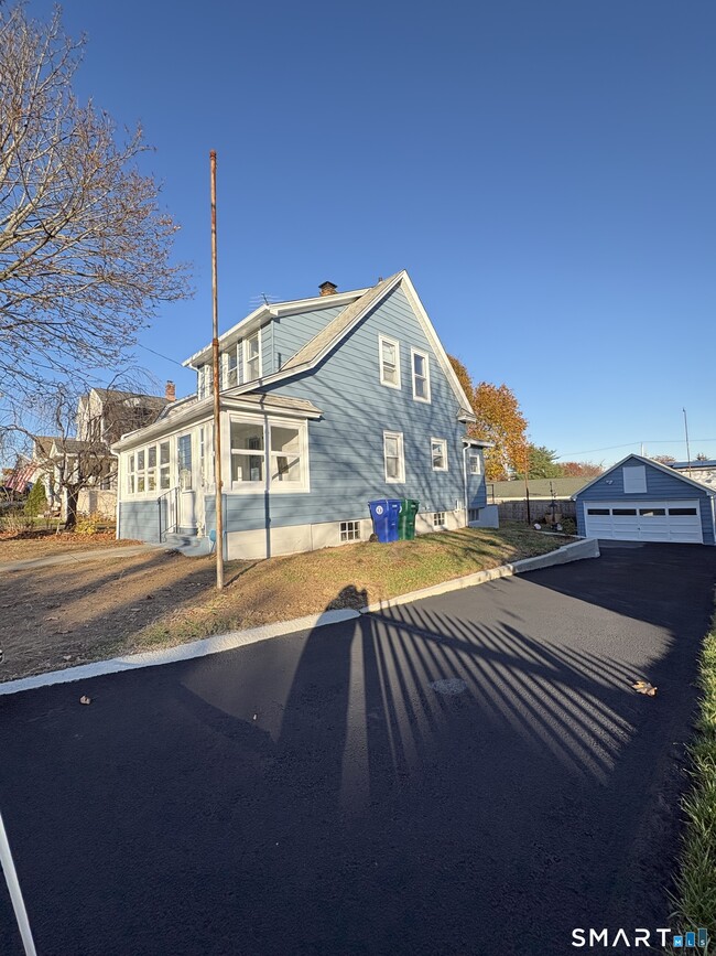 property at 172 Swanson Ave