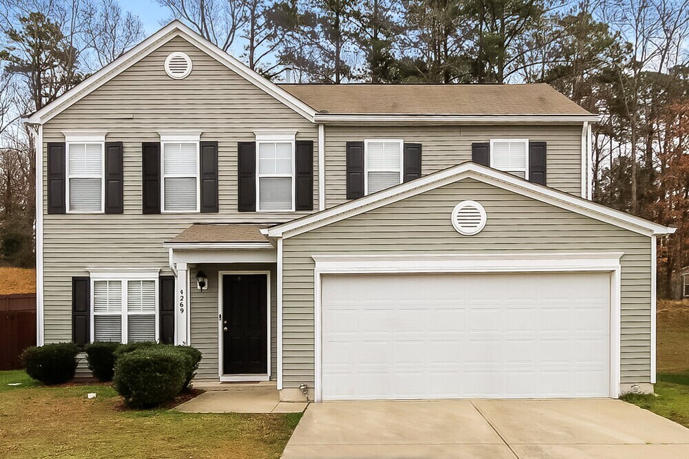 4269 Offshore Dr in Raleigh, NC - Building Photo