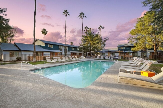 Sunrise in Chandler Apartments in Chandler, AZ - Building Photo - Building Photo