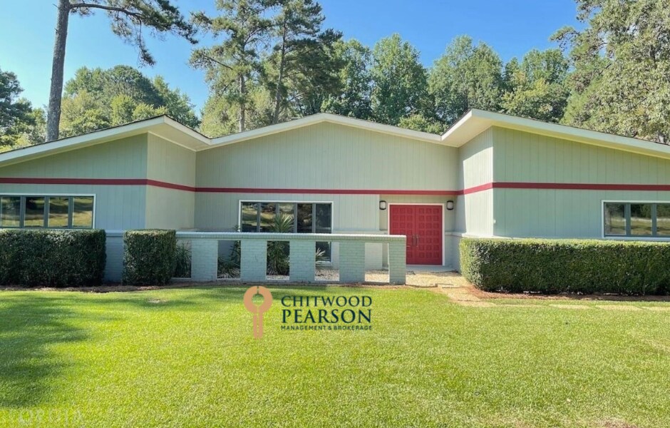 225 Banks Rd in Fayetteville, GA - Foto de edificio