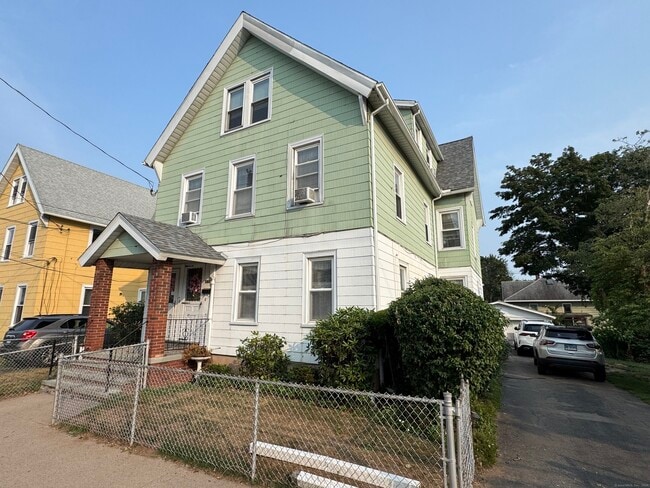 178 Lamson St in West Haven, CT - Building Photo - Building Photo