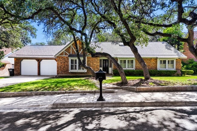 property at 715 Fabulous Dr