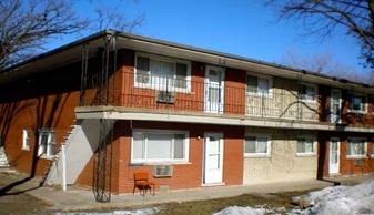 8649 S 85th Ct Apartamentos