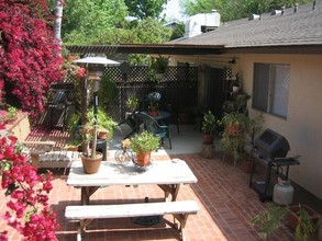 Winter Gardens Duplexes in Lakeside, CA - Building Photo - Building Photo