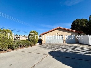 16510 Fremontia St in Hesperia, CA - Building Photo - Building Photo