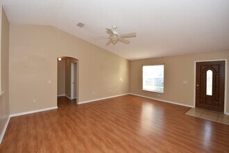 7 Renworth Pl in Palm Coast, FL - Building Photo - Building Photo