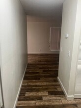 5159 Caliente St in Las Vegas, NV - Building Photo - Building Photo