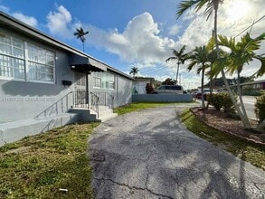 3131 SW 2nd St in Miami, FL - Building Photo - Building Photo