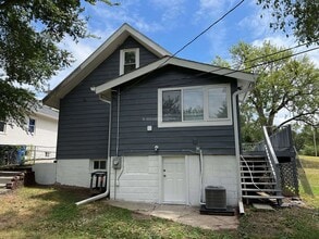 6006 S 20th Ave in Omaha, NE - Building Photo - Building Photo