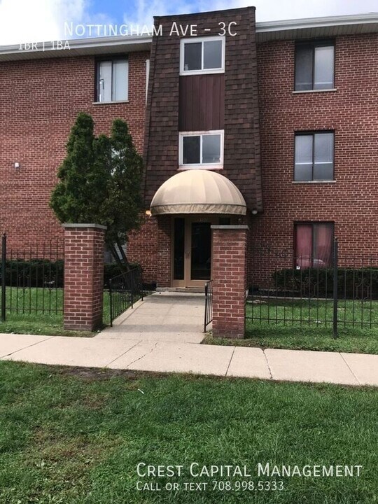 9702 Nottingham Ave in Chicago Ridge, IL - Building Photo