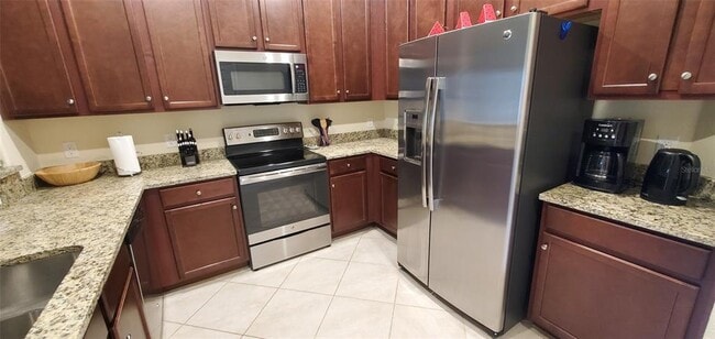 20229 Lagente Cir in Venice, FL - Building Photo - Building Photo