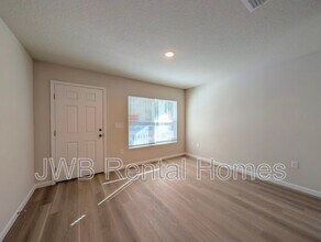 7954 Harding Ave in Jacksonville, FL - Building Photo - Building Photo