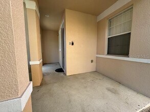 5160 Regatta Dr in Kissimmee, FL - Building Photo - Building Photo