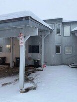 4075 E 20th Ave in Anchorage, AK - Building Photo