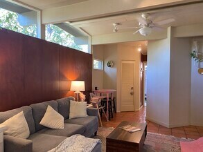 216 Emporia Blvd in San Antonio, TX - Foto de edificio - Building Photo