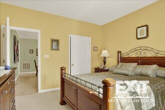 238 Beaver Creek Dr in South Hill, VA - Building Photo - Building Photo