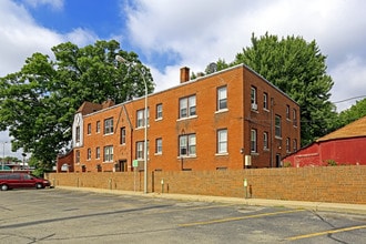 226 Withington St in Ferndale, MI - Foto de edificio - Building Photo