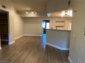 9975 Peace Way in Las Vegas, NV - Building Photo