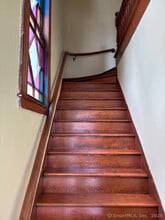 118 E Farm St in Waterbury, CT - Foto de edificio - Building Photo