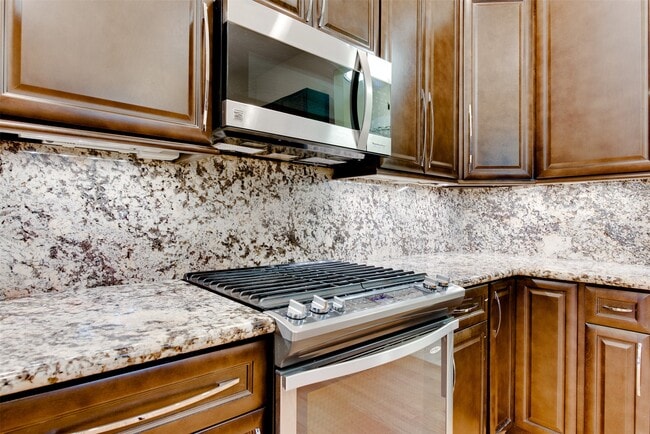 401 Willard St in Houston, TX - Building Photo - Building Photo