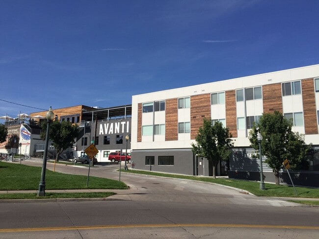 3201 Osage St in Denver, CO - Building Photo - Building Photo