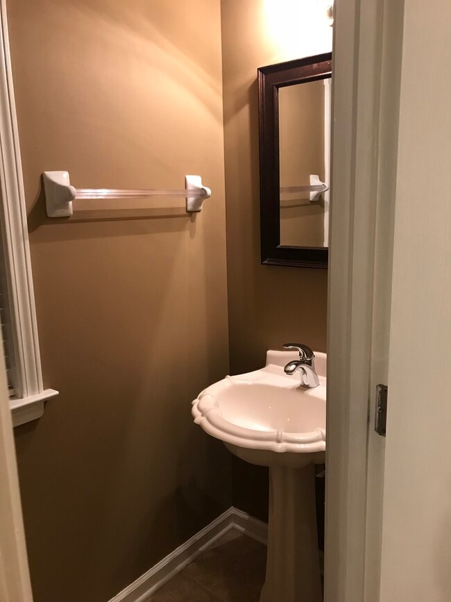 property at 1317 Island Pl E