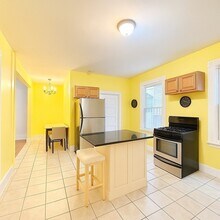 19 Bucknam St, Unit 2 in Boston, MA - Building Photo - Building Photo
