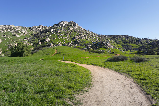 Casas Alquiler en Moreno Valley West, CA