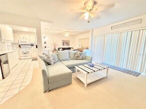 4501 S Atlantic Ave in New Smyrna Beach, FL - Building Photo - Building Photo