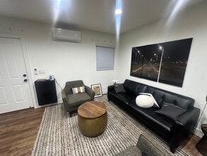 935 Marietta St in Los Angeles, CA - Foto de edificio - Building Photo