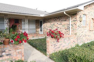 6317 Rincon Way in Dallas, TX - Building Photo - Building Photo