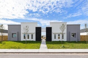 3409 Fuerte Ave, Unit 2 in McAllen, TX - Building Photo