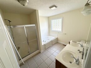 3734 Woodbridge Ln in Bowling Green, KY - Building Photo - Building Photo