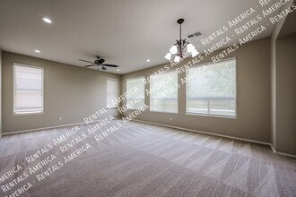 3382 E Roadrunner Dr in Chandler, AZ - Building Photo - Building Photo