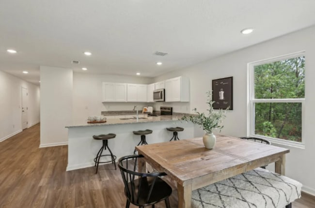 property at 1044 Clifton Ct