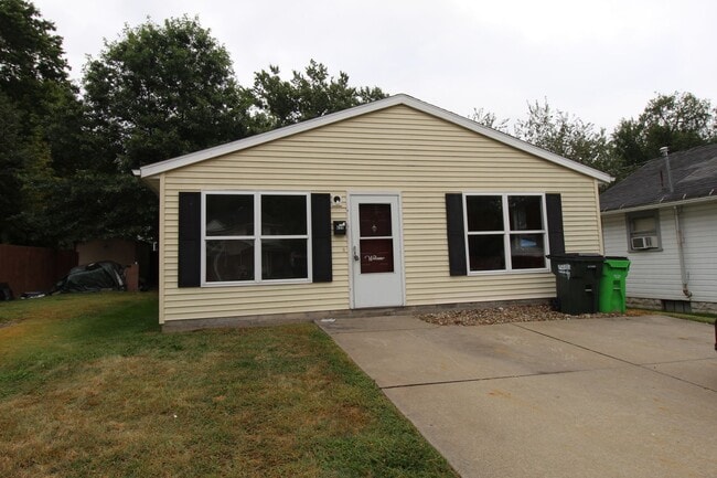 property at 659 Washington St