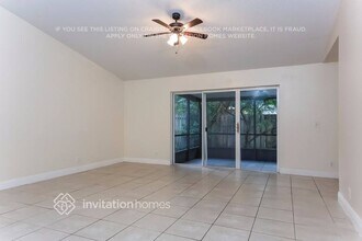 6104 Strawberry Lakes Cir in Greenacres, FL - Building Photo - Building Photo