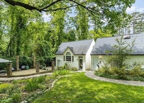 115 W Woodridge Dr in Durham, NC - Building Photo