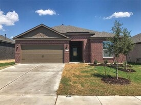2104 Yarborough Dr in Anna, TX - Building Photo