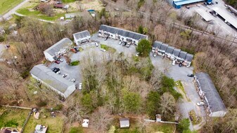Ridgeview Townhomes in Bluff City, TN - Building Photo