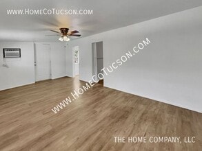 2802 W Bilby Rd in Tucson, AZ - Building Photo - Building Photo