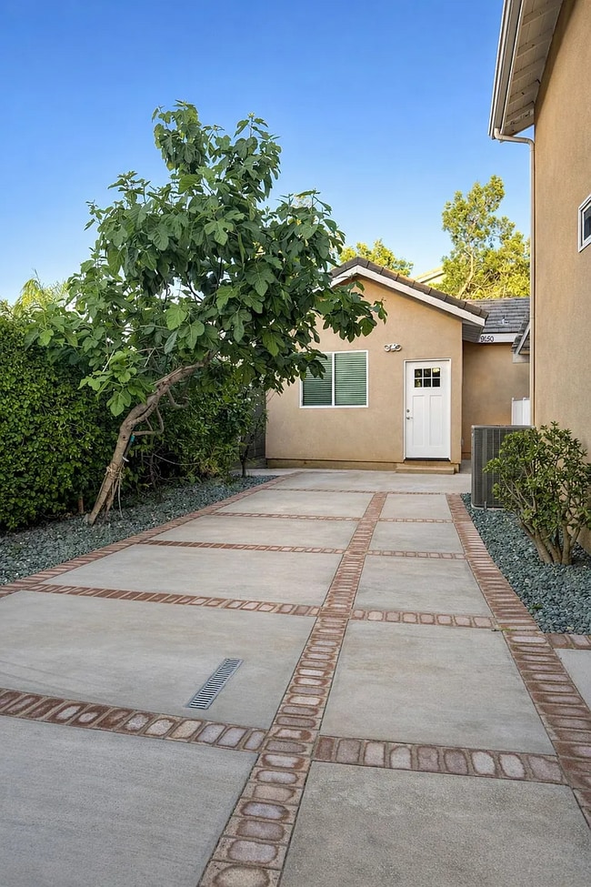 9148 Columbus Ave, Unit #9150 in North Hills, CA - Building Photo - Building Photo