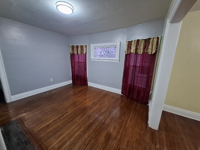 31 Auchinvole Ave in Buffalo, NY - Building Photo - Building Photo