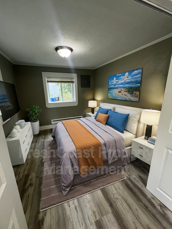 property at 16118 Arcade Ave