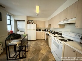 71 Gainsborough St, Unit 101 Apartamentos