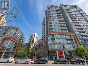 150-1150 Sudbury St in Toronto, ON - Building Photo - Building Photo
